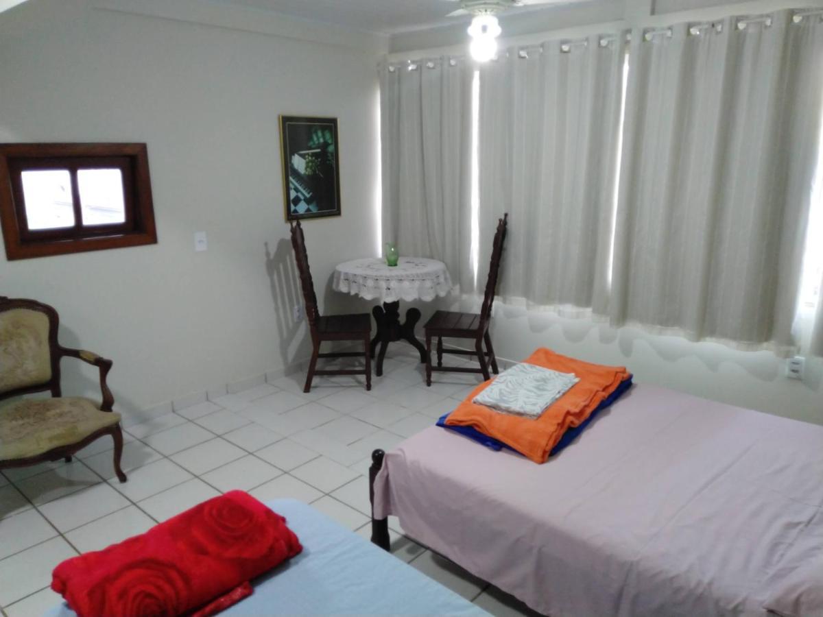 Quartos Em Casa Proxima A Praia Вила-Велья Экстерьер фото